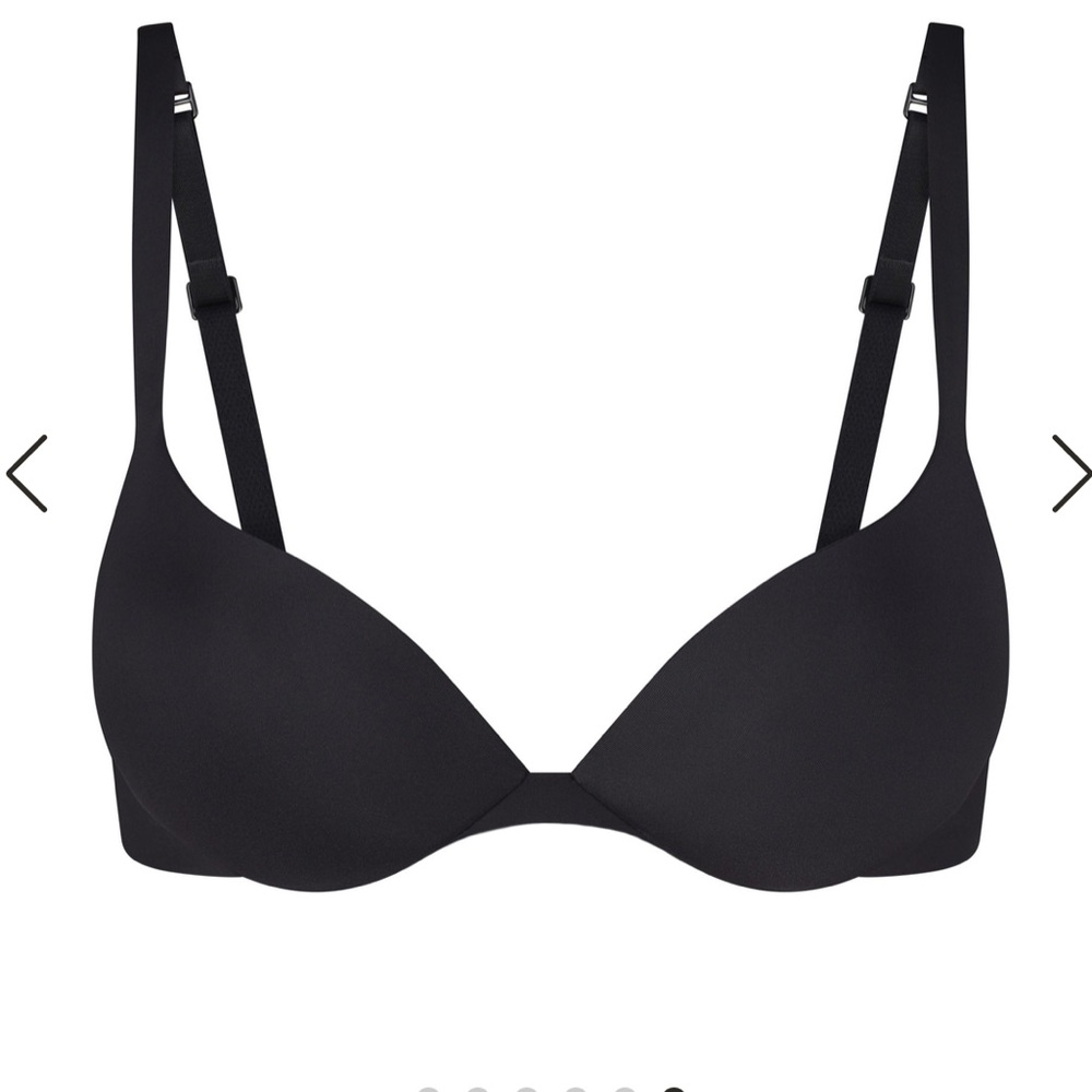 Skims ultimate collection  push up plunge bra NWT